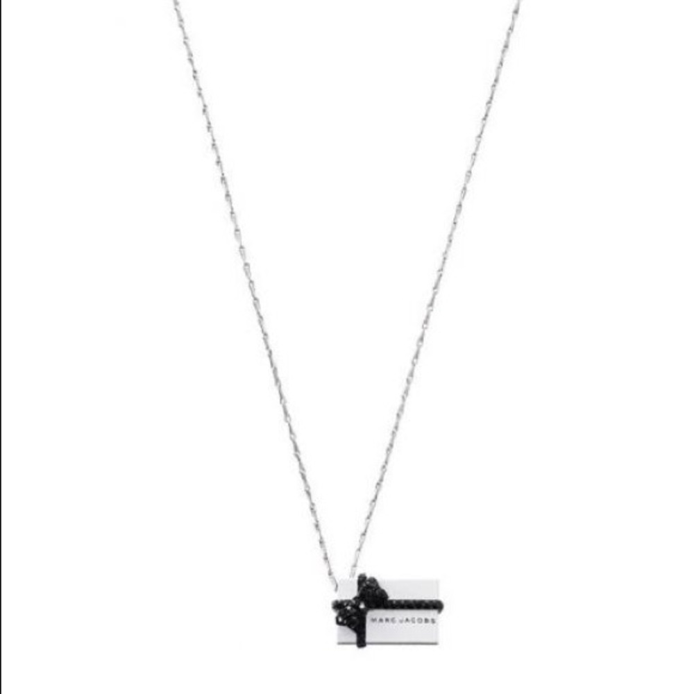 Marc Jacobs Gift Box Necklace